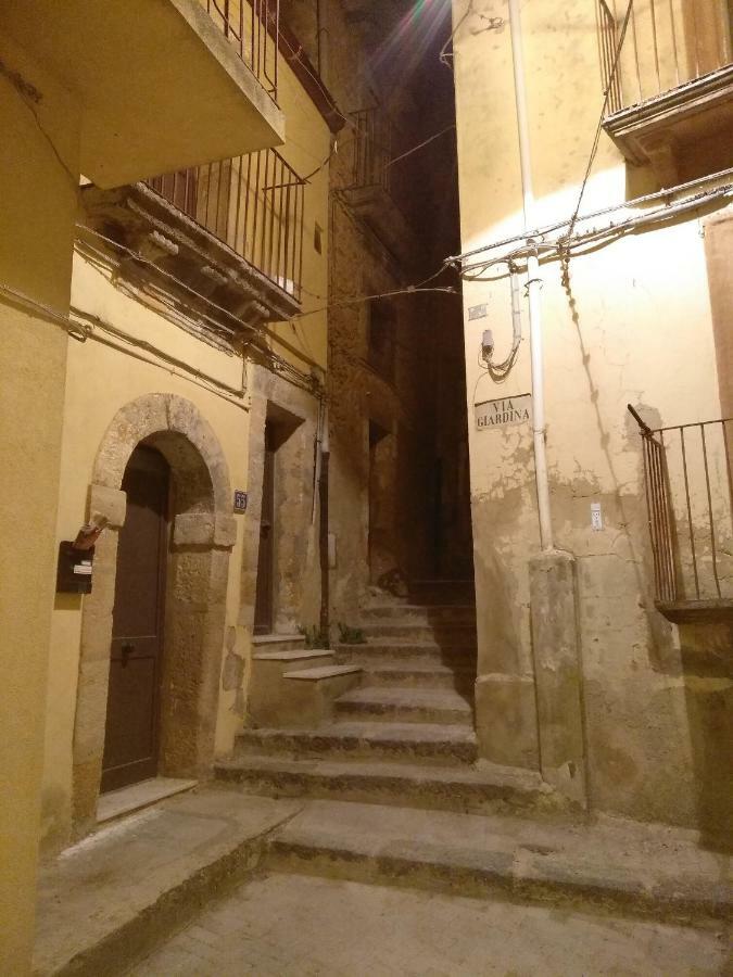 La Casa Di Bianca Daire Caltagirone Dış mekan fotoğraf