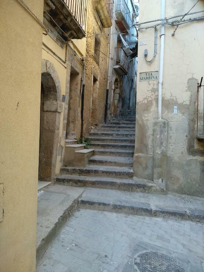 La Casa Di Bianca Daire Caltagirone Dış mekan fotoğraf